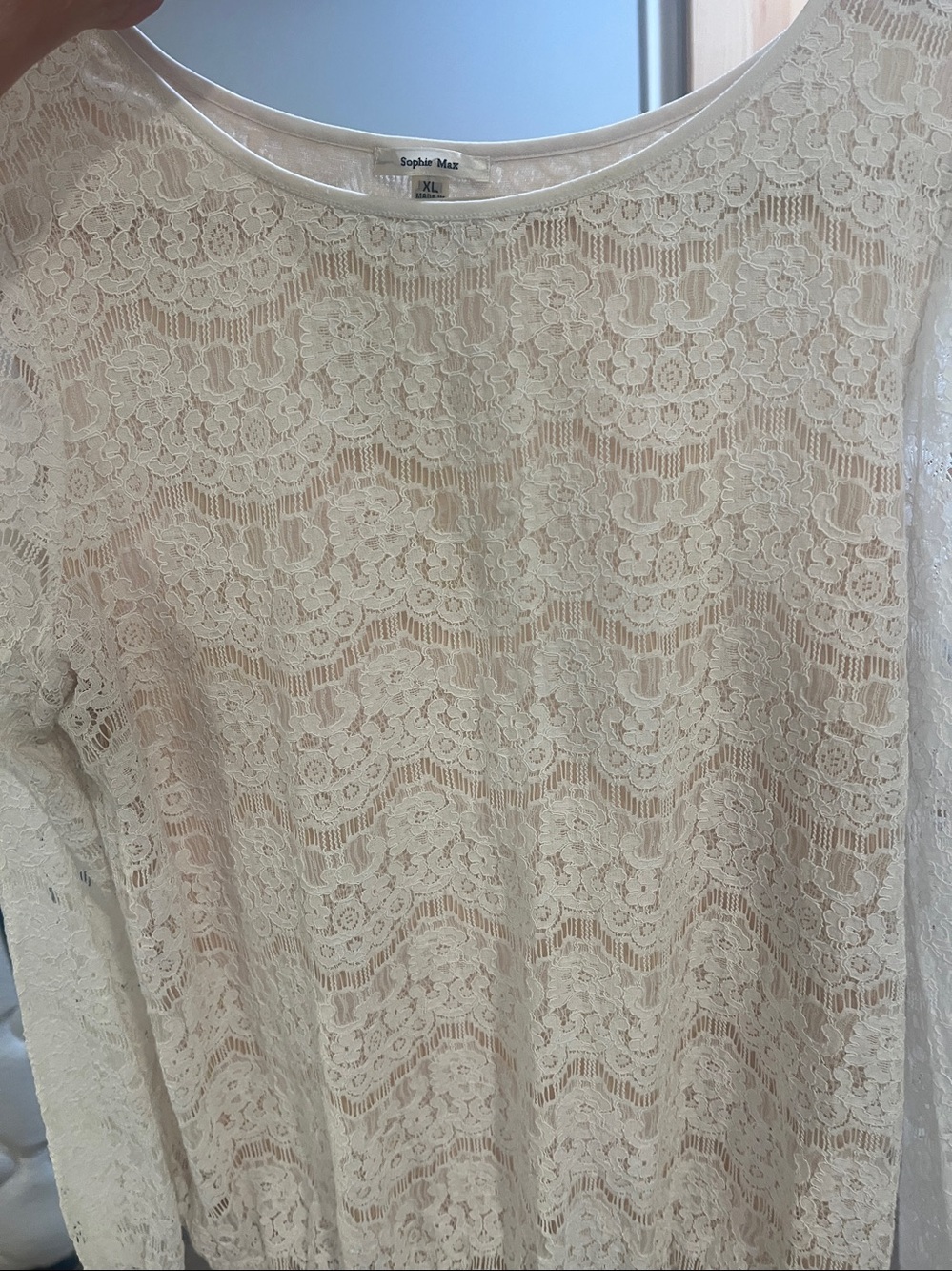 Sophie Max Cream Lace Long-Sleeve Top size x large